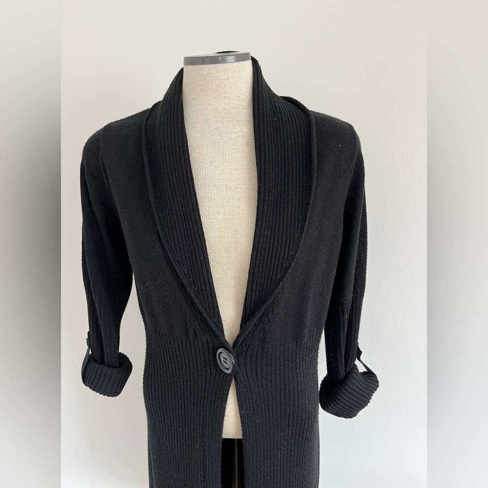 Black Long Cardigan with Button Detail 3/4 sleeves - Picture 3 of 8